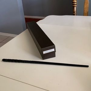 Universal Studios Harry Potter Official Ginny Weasley Wand | Costume Wand